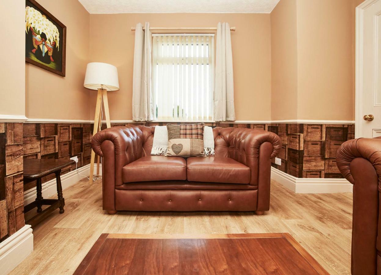 The Castle House Villa Whitby Ngoại thất bức ảnh